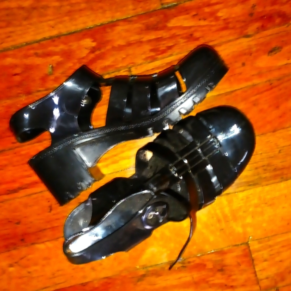 American apparel jelly sandals